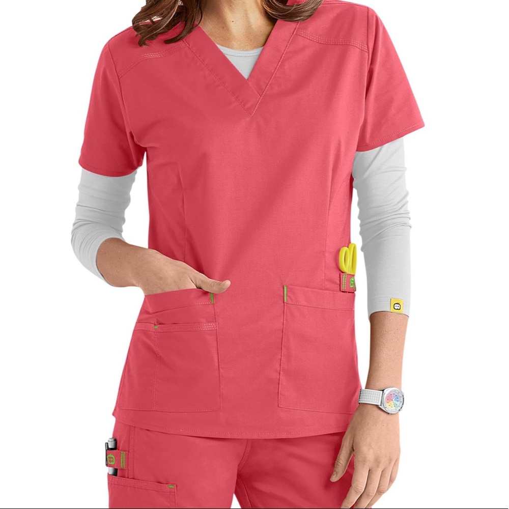 NWT Wonder Flex Pink V Neck Scrubs Top